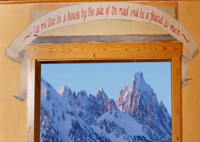 The Alpine House Lodge